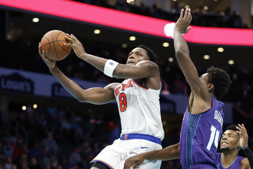 喊着口号的 喊着口号的