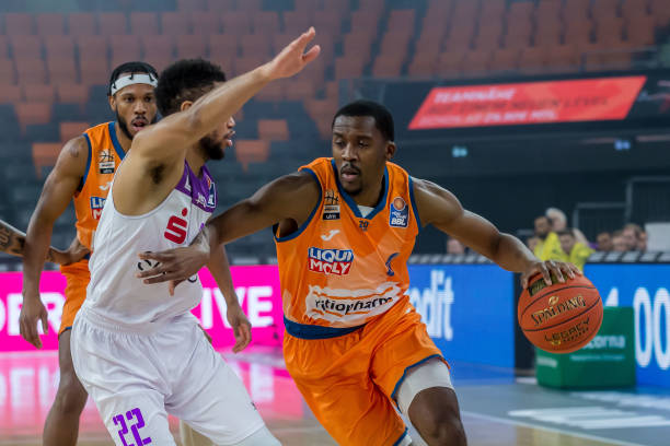 攻入1球 攻入1球