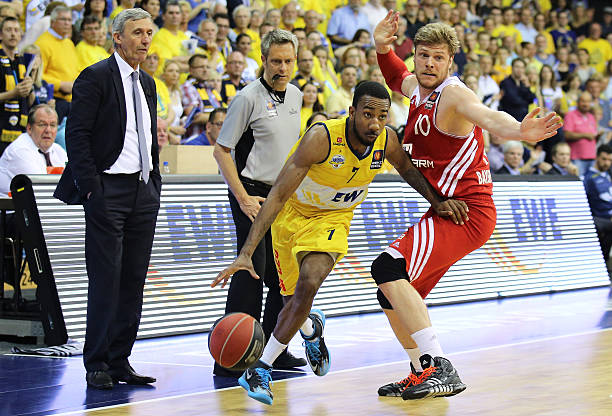 更能带领球 更能带领球